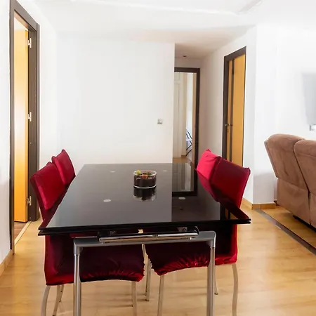 Carmen Center Suitemalaga مالقة